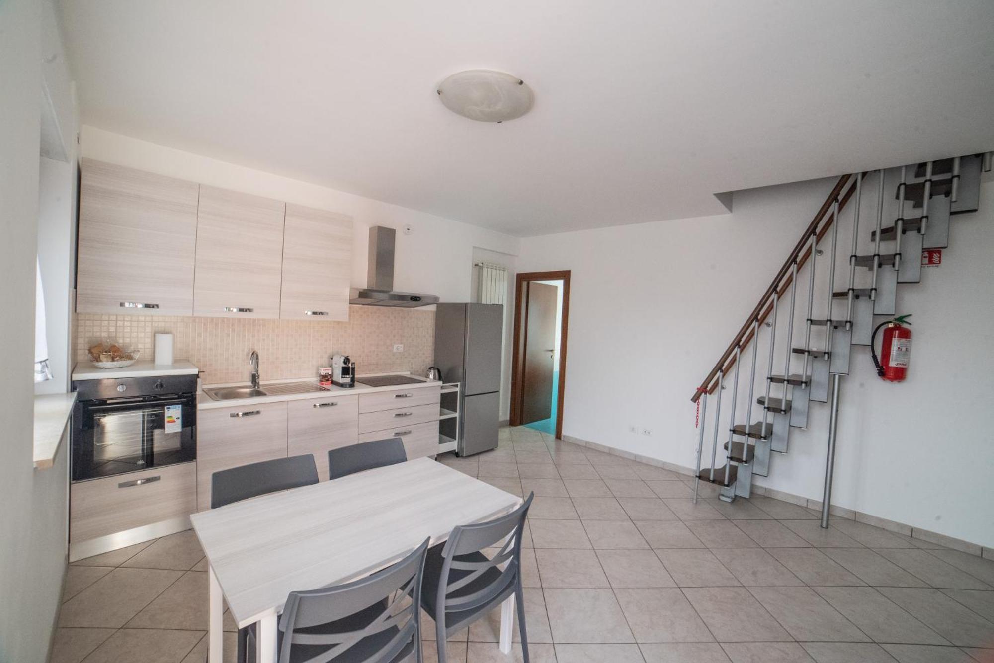 Fele'S House Apartment Guidonia Montecelio Exterior photo